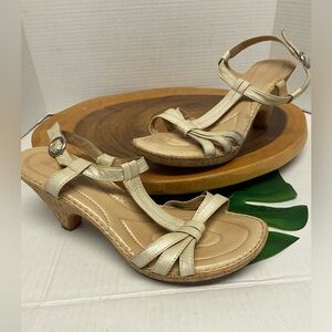 Born Cream Strap Leather Wedge Sandels
